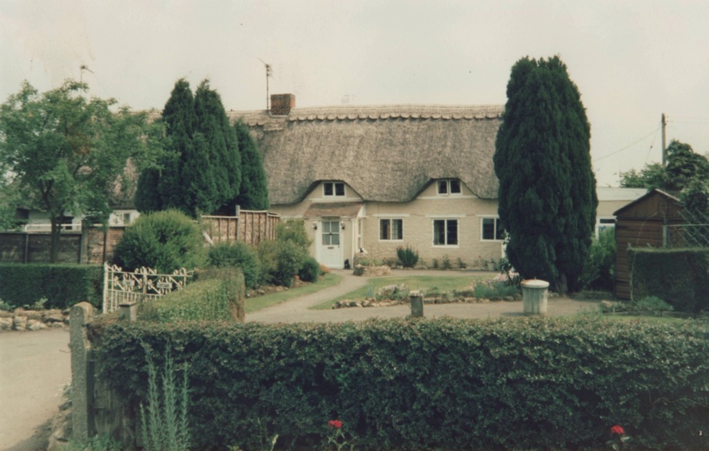 One of the 4 cottages
