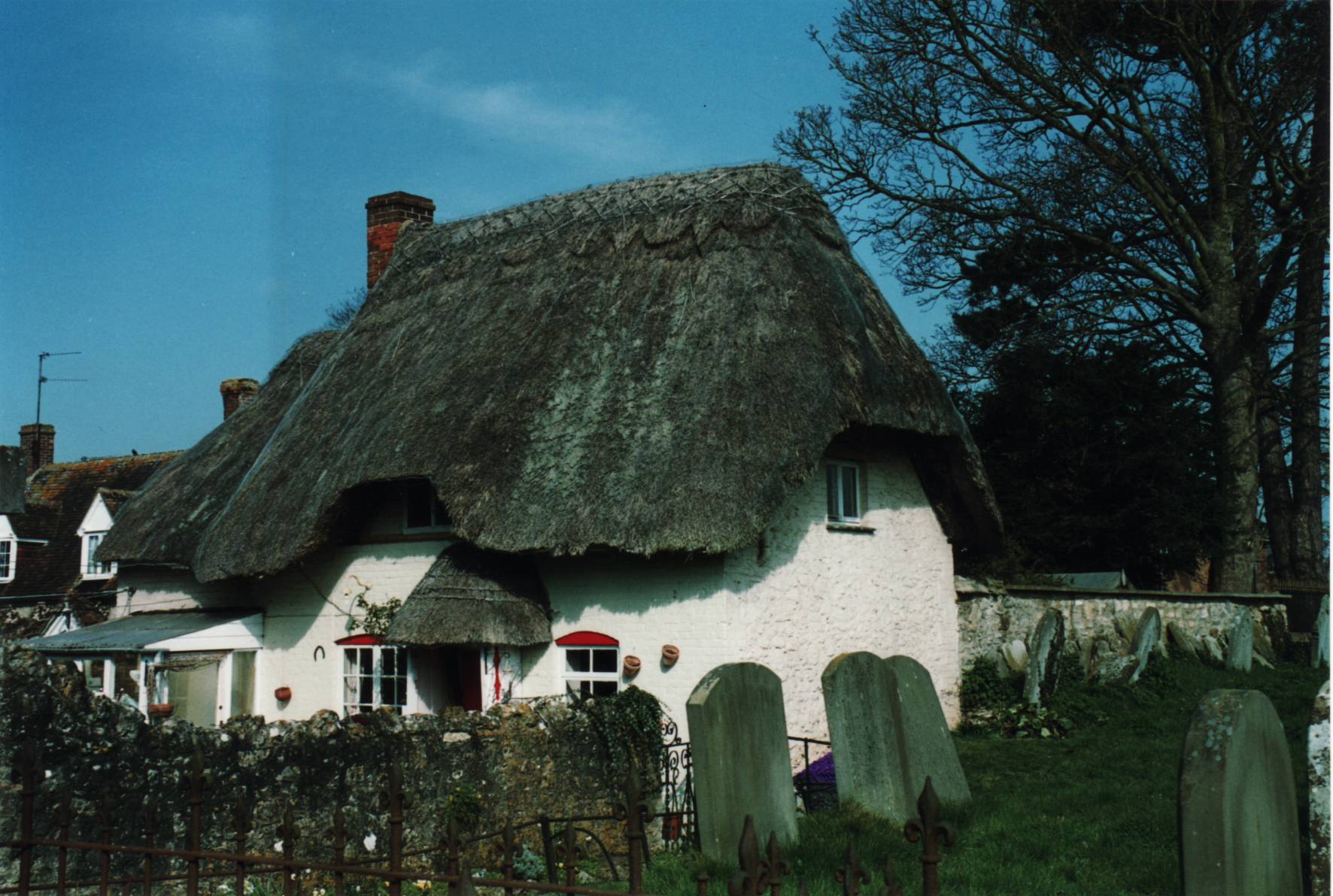 Jasmin Cottage in the Church grounds