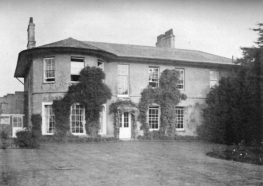 Shrivenham Vicarage 100 years ago built in 1805 by Edward Berens. Now converted into private flats