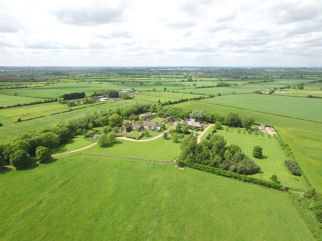 Earlscourt in the distance from the air. Photo by Neil B. Maw