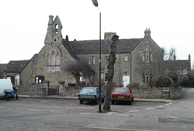 The classic view of the school in Shrivenham High Street