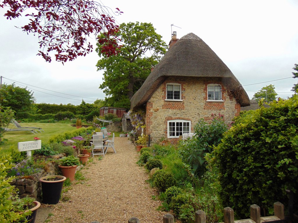 Wisteria Cottage in Shrivenham where Eve Weston was born